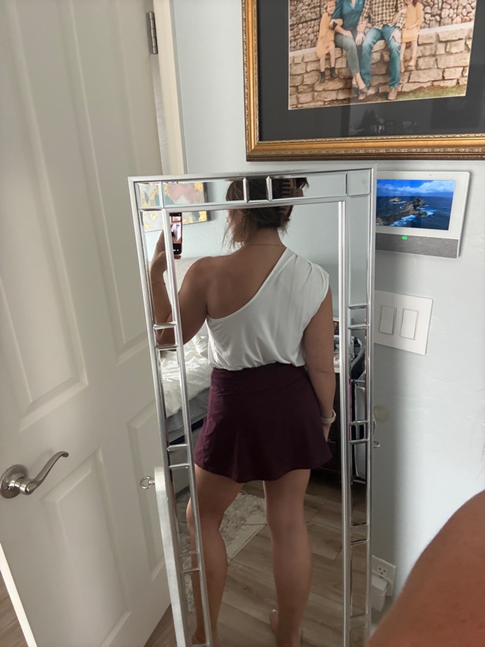 Express White One-Shoulder Top - Picture 3 of 7